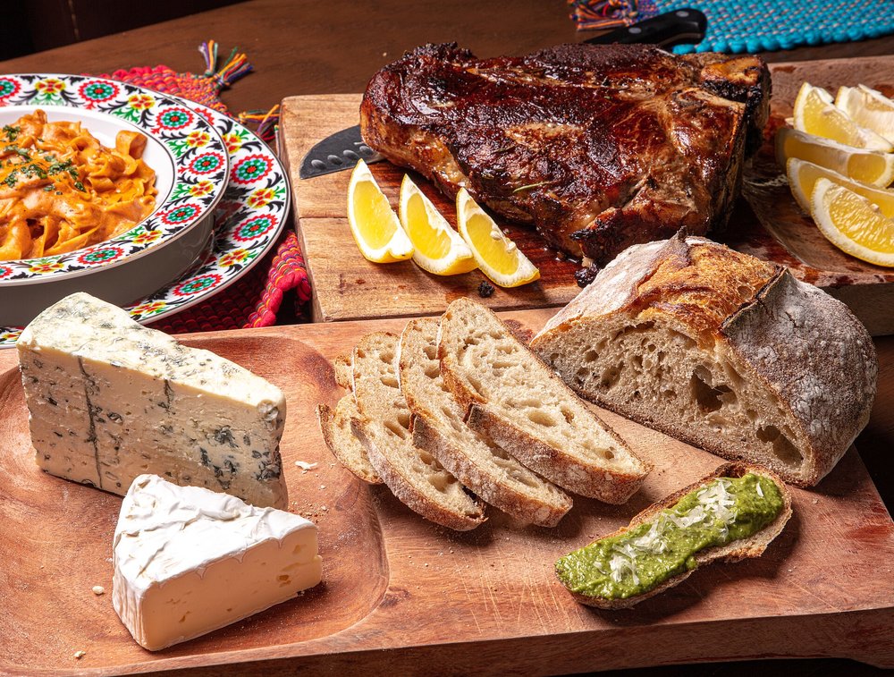 Three-course meal including Bistecca alla fiorentina