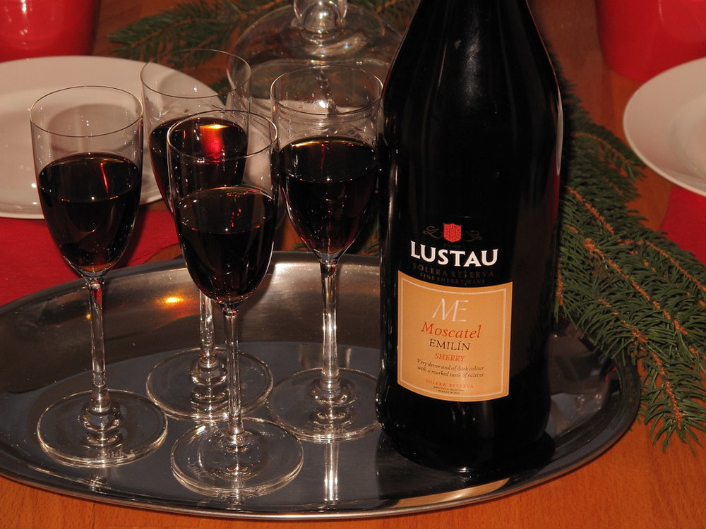 Sherry tasting | Photo Credit: Flickr