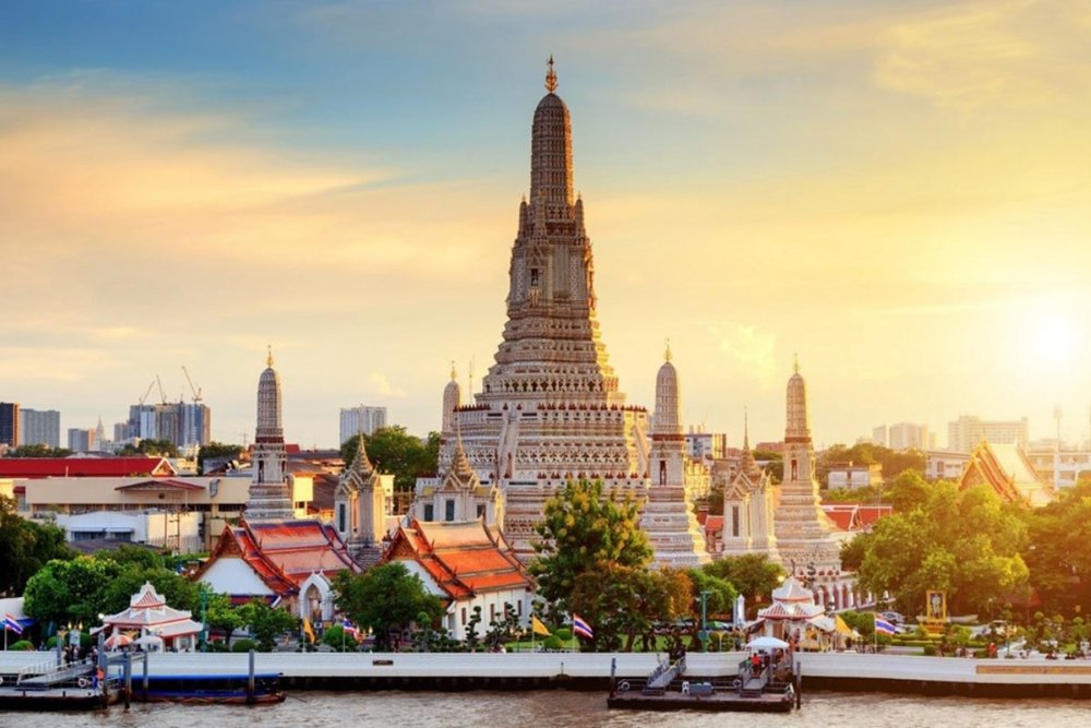 Chùa Phật Nằm Wat Pho & Chùa Bình Minh Wat Arun: Cặp Đôi Hoàn Hảo Trong Tour Đi Bộ Ven Sông