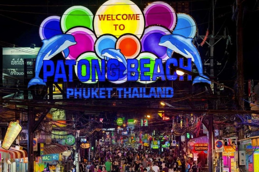 Cháy Hết Mình Cùng Tour Đêm VIP Trên Tầng Thượng Và Câu Lạc Bộ Phuket