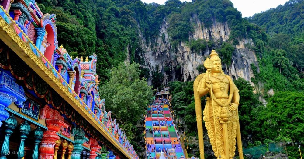 Chiều: Check-in Động Batu Và Tháp Đôi Petronas