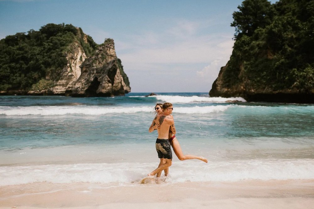 Khám Phá Bãi Biển Bình Yên Atuh Beach