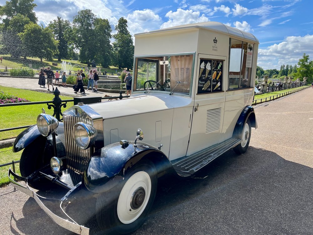 The royal parks ice cream in Hyde Park | Photo Credits: howderfamily.com on flickr