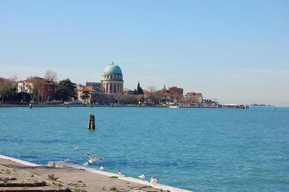 Lido di Venezia Beach in | Photo Credits: Luca Luperto on Pexels