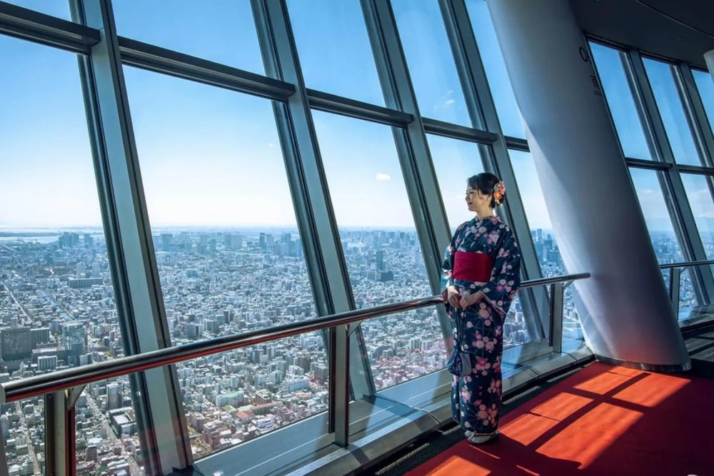 Tầng Quan Sát Tembo Galleria (450m)