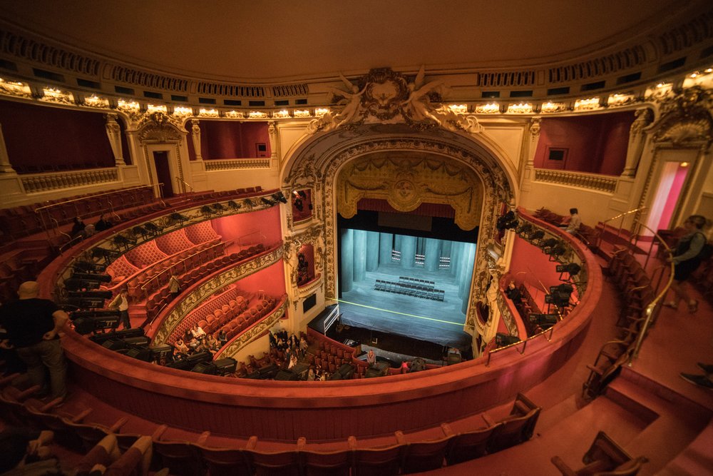 Interior of the grand and regal Opéra de Nice | Photo Credit: Wikimedia Commons