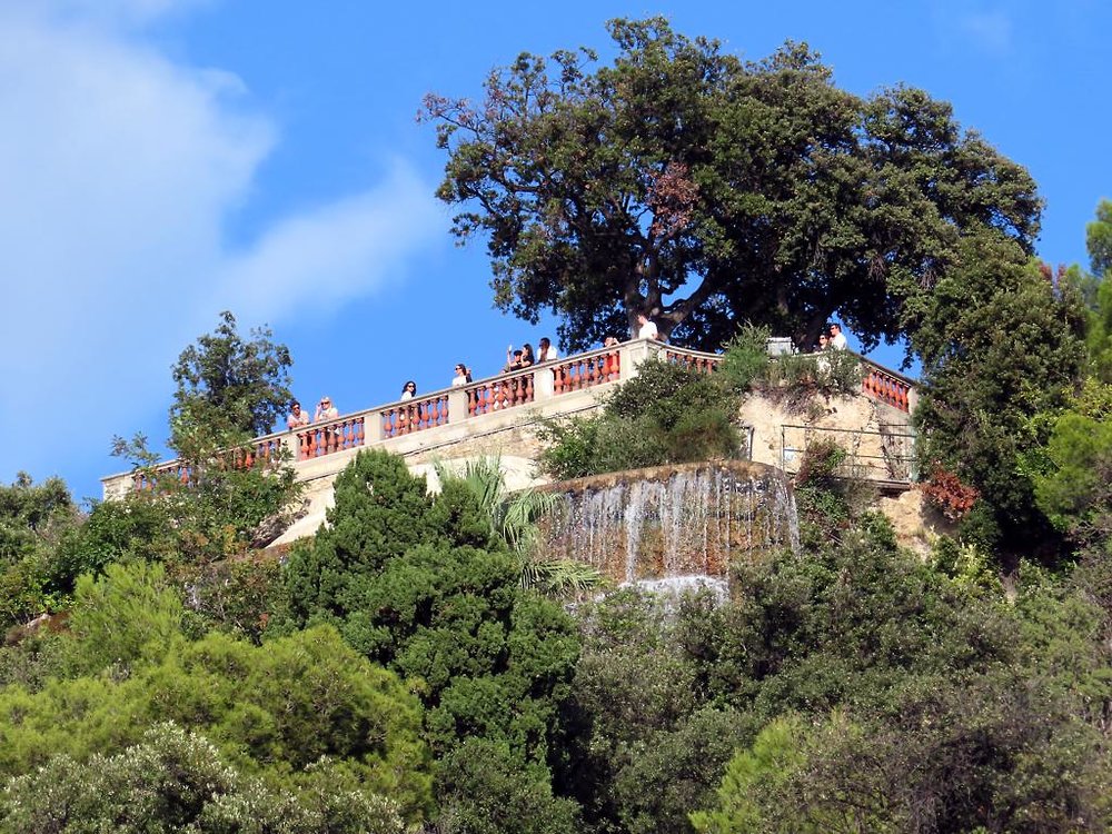 Viewpoint on Colline du Château in Nice | Photo Credit: Flickr