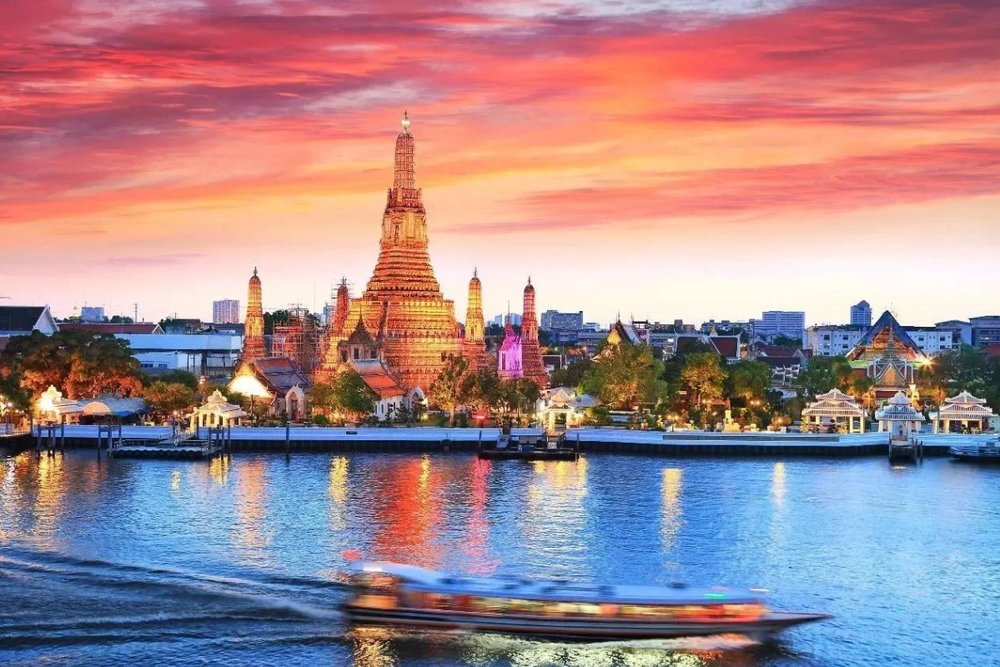 Các Địa Điểm Du Lịch Bangkok Nổi Tiếng Gần Các Trạm Tàu BTS