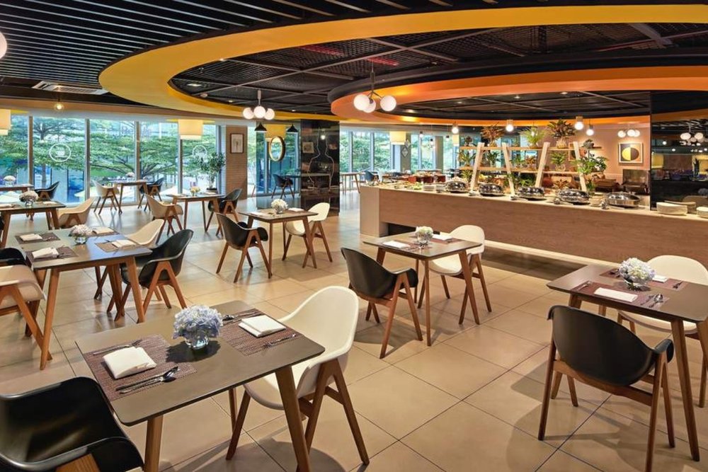 Buffet Hải Sản Cuối Tuần Tại Novotel Living Saigon South: Tiệc Vui Ngon - Bổ - Rẻ Cho Cả Nhà