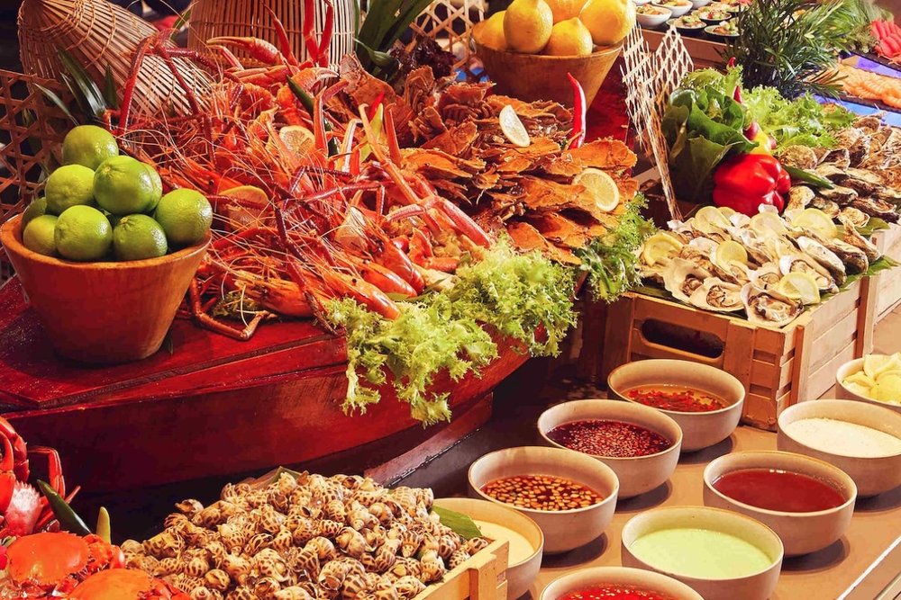 Buffet Hải Sản Cafe Saigon: Tiệc Cuối Tuần Chuẩn 5 Sao Ngon Quên Lối Về