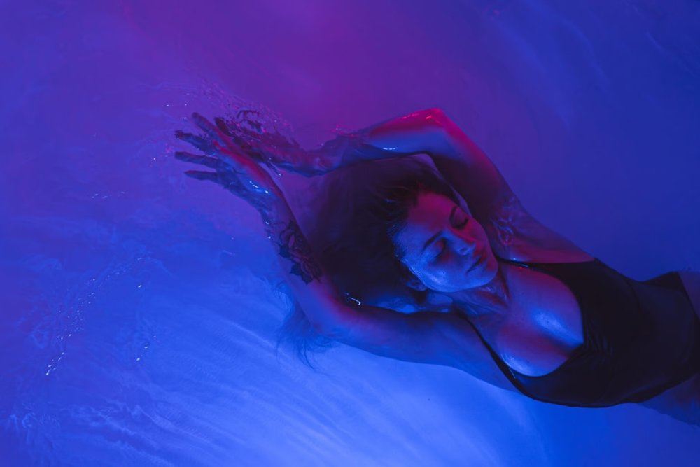 Omni Space: Đi Tìm Sự Thư Thái Tuyệt Đối Với Liệu Pháp Nổi Độc Đáo Giữa Sài Gòn