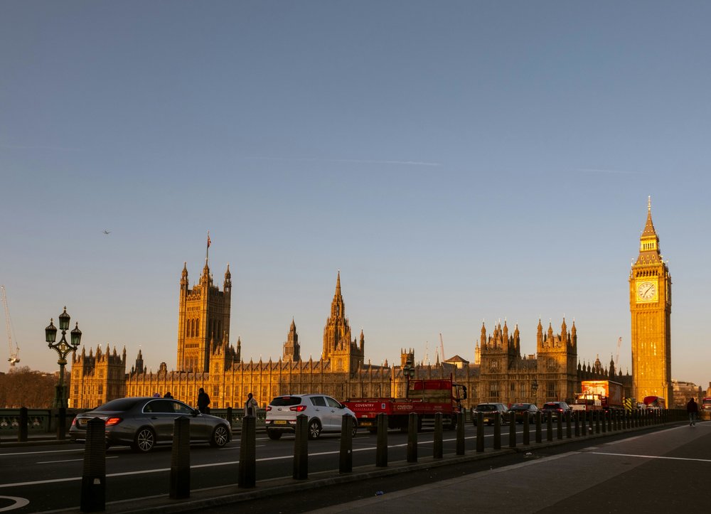 Big Ben and Westminster at sunset in central London | Photo from  Shamba Datta on Pexels