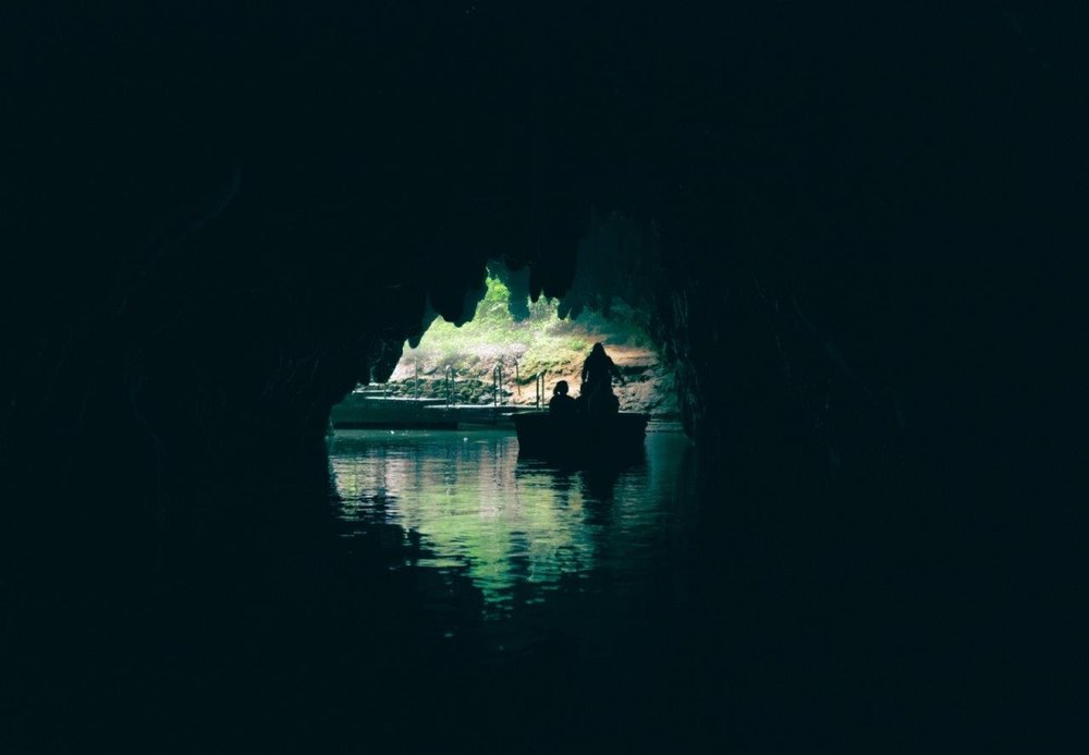 Boat tour through the Waitomo Caves in New Zealand
