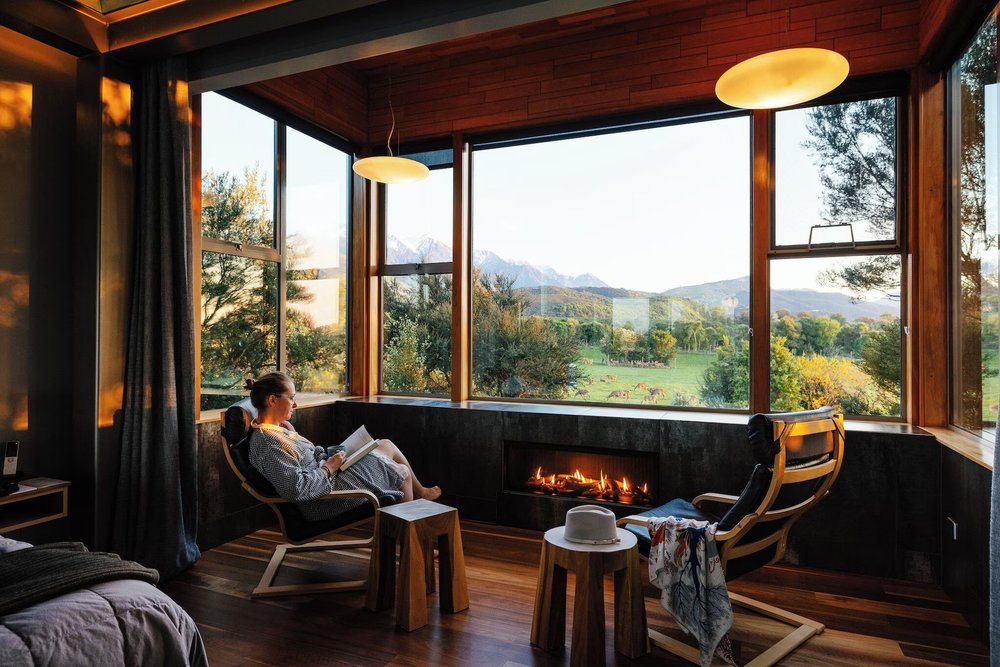 Luxury lodge with mountain views in Hapuku Lodge and Tree Houses