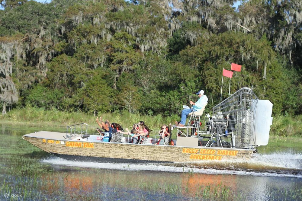 Visitors enjoying at Boggy Creek Airboat Adventures