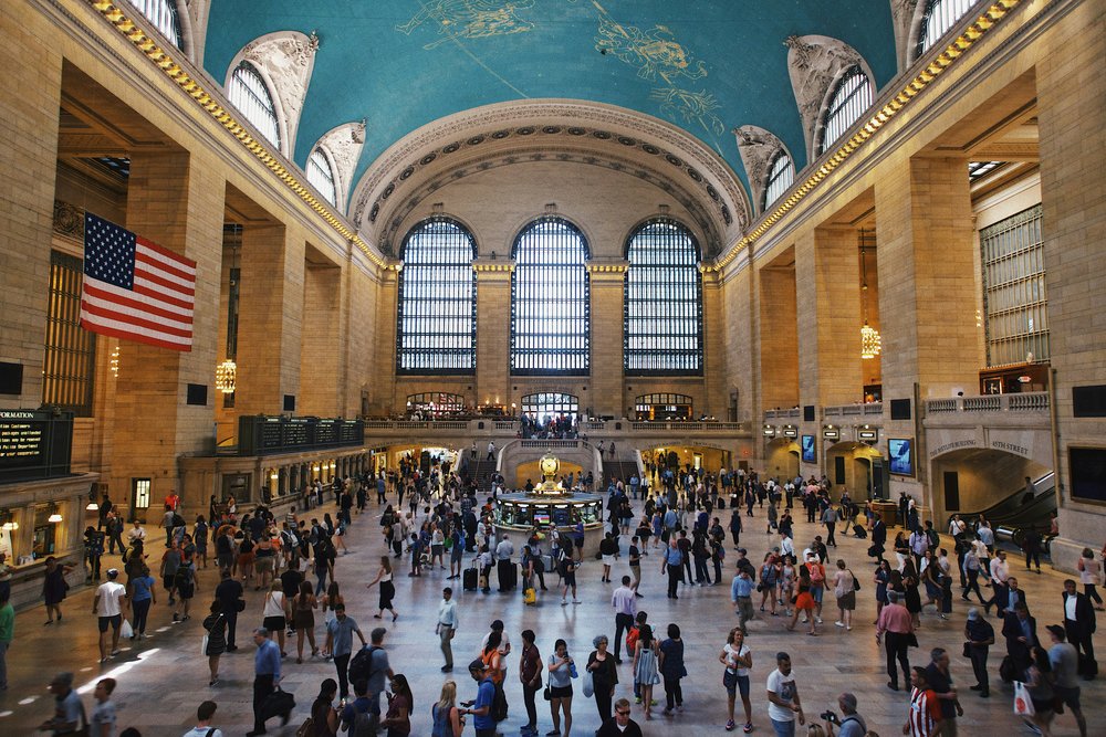 Grand Central Station packed with commuters and tourists