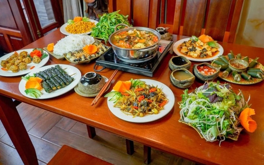 Lẩu Ốc Bà Lương Khương Thượng