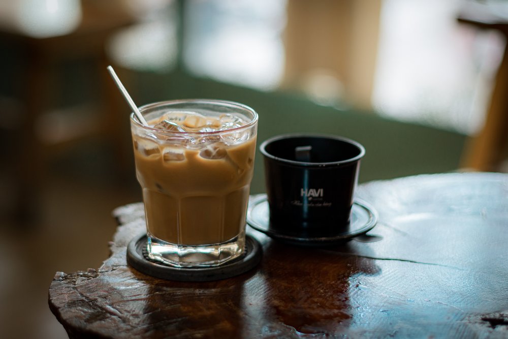 Ca phe sua da (Vietnamese iced milk coffee)