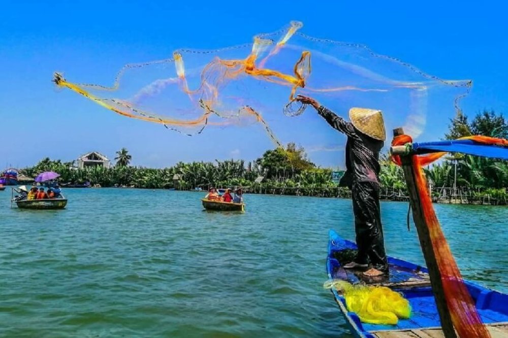 Thử Tài Quăng Chài Như Ngư Dân Thực Thụ 