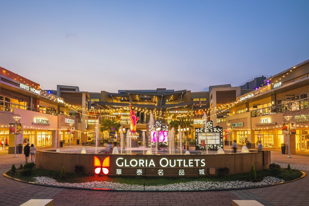 Gloria Outlets