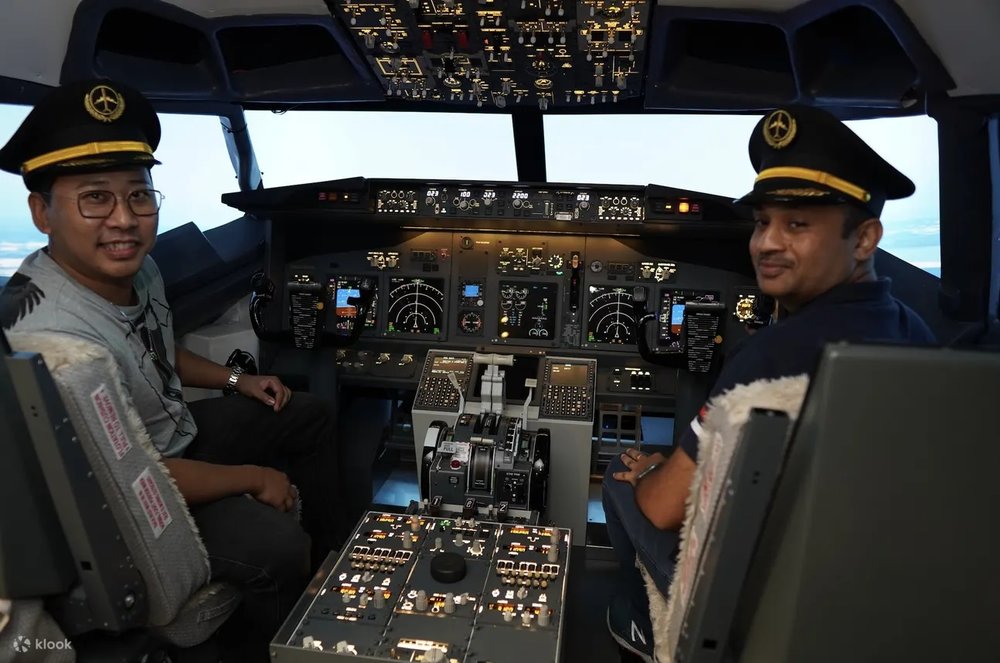 Trải Nghiệm Bay Mô Phỏng Cùng WingsAcademy