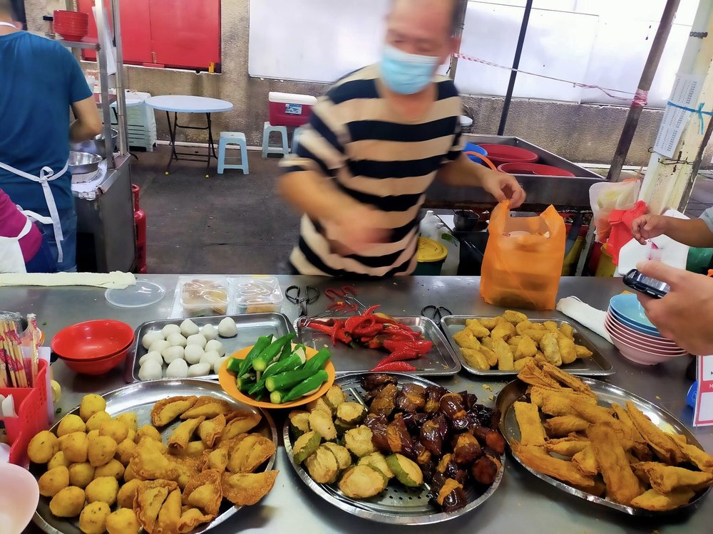 Bún Cà Ri Madras Lane Thần Thánh