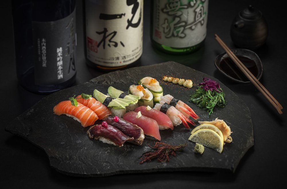 Eat the best omakase in London | Photo from East West - Sushi, Grill, Lounge on Wikimedia