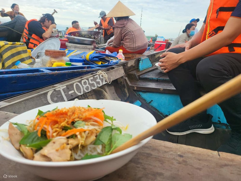 Ăn Gì Khi Đi Cần Thơ Mùa Nước Nổi? Đặc Sản Không Thể Bỏ Qua