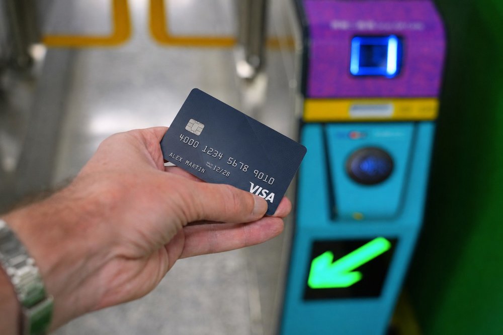  วิธีแตะบัตรเครดิตขึ้น MTR ฮ่องกง