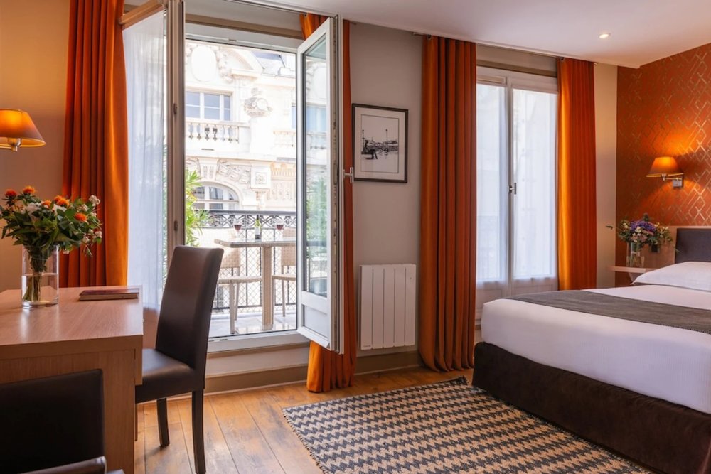 Hotel Volney Opera