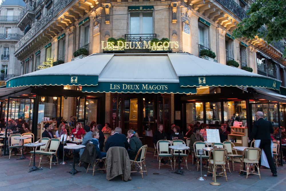 Les Deux Magots | Photo Credits: Damie Roue on Flickr