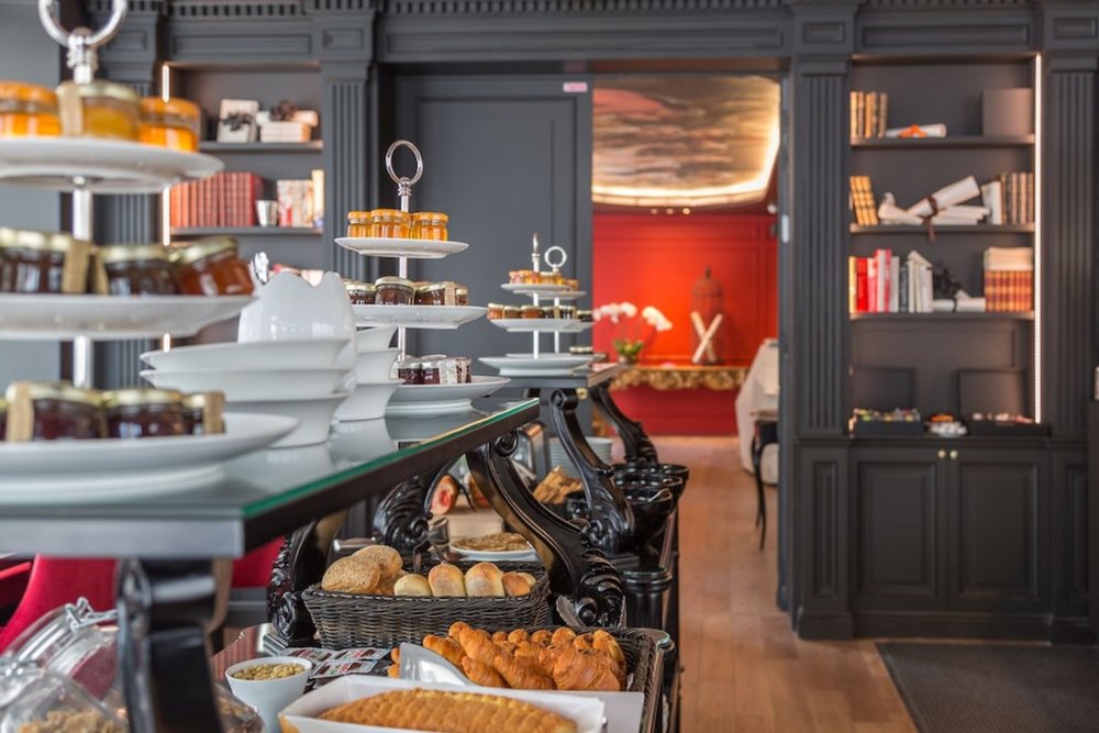 French café classics at La Comtesse Café