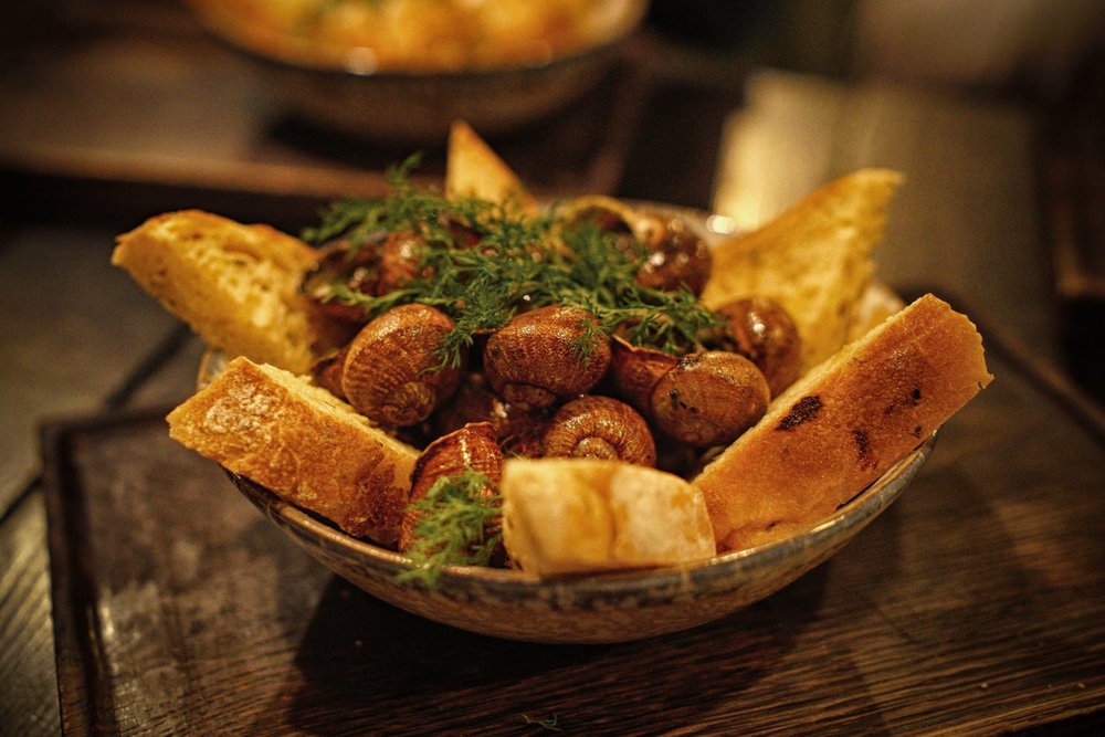 Escargot with bread
