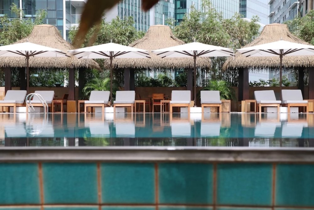 Grand Hyatt Manila Pool