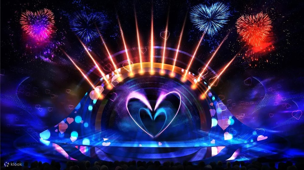 Tối: Show Diễn Đỉnh Cao Và Ẩm Thực Đêm