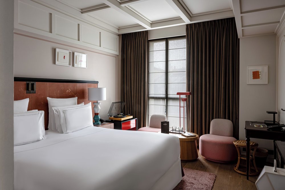 A hotel room in Experimental Marais