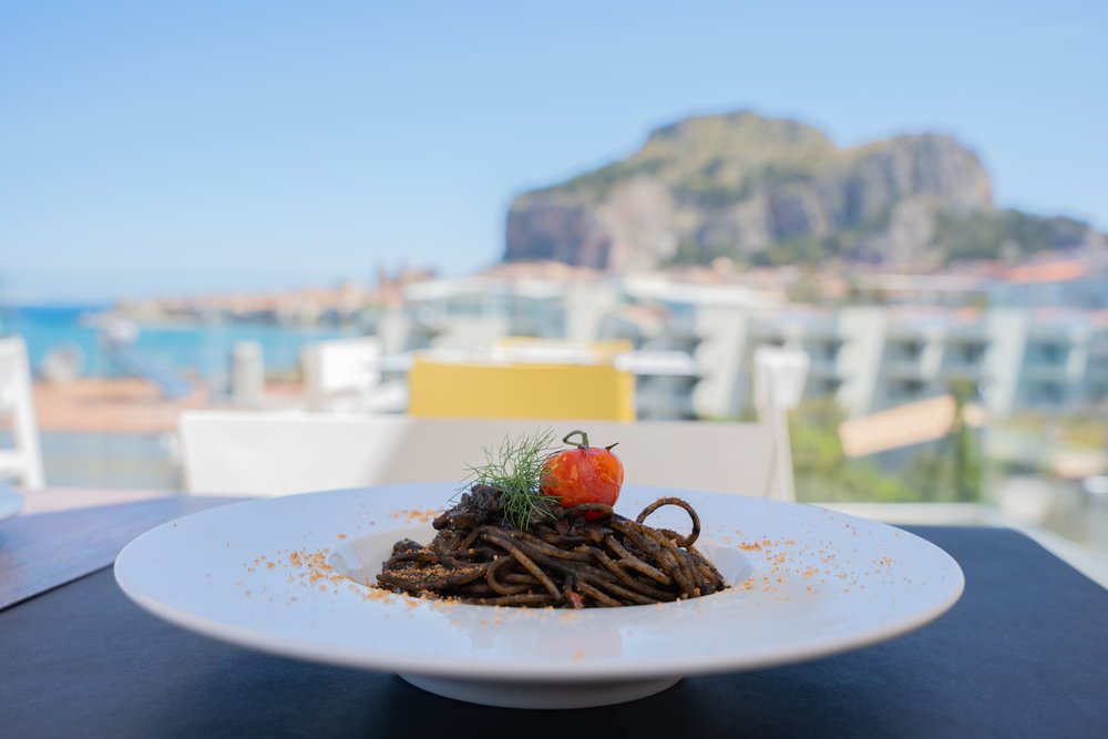 Spaghetti al nero di seppia | Photo Credits: Andrea Prochilo on Pexels