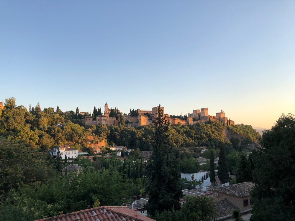 The Alhambra hill from afar | Photo by Recep Tayyip Çelik on Pexels