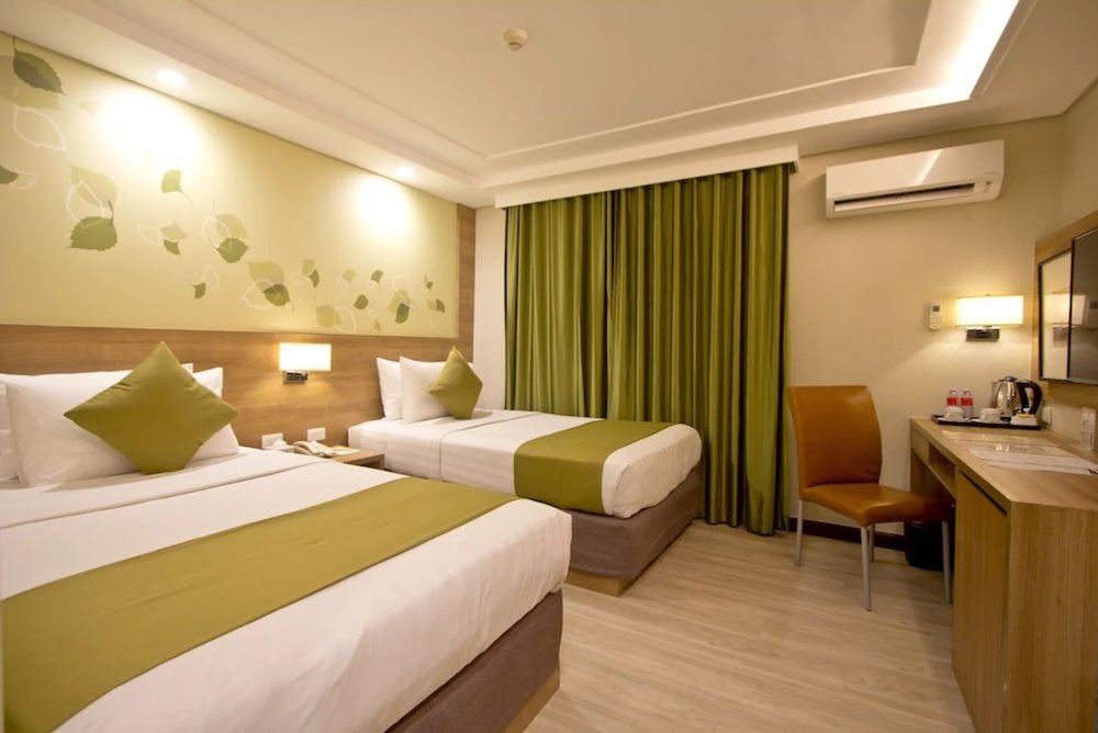 Crown Regency Hotel Makati