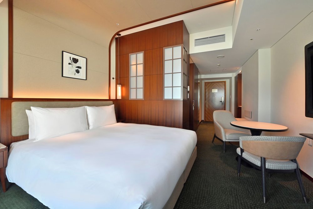 Spacious suites at Marunouchi Hotel