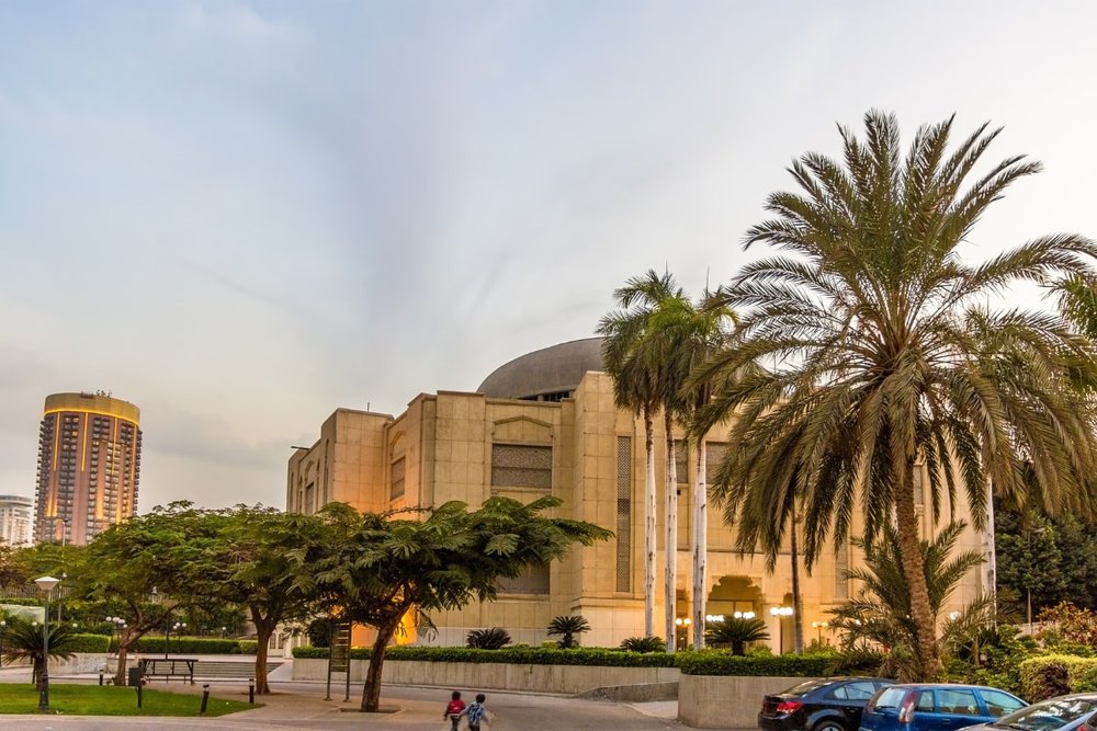 Thưởng Thức Nghệ Thuật Tại Nhà Hát Lớn Cairo