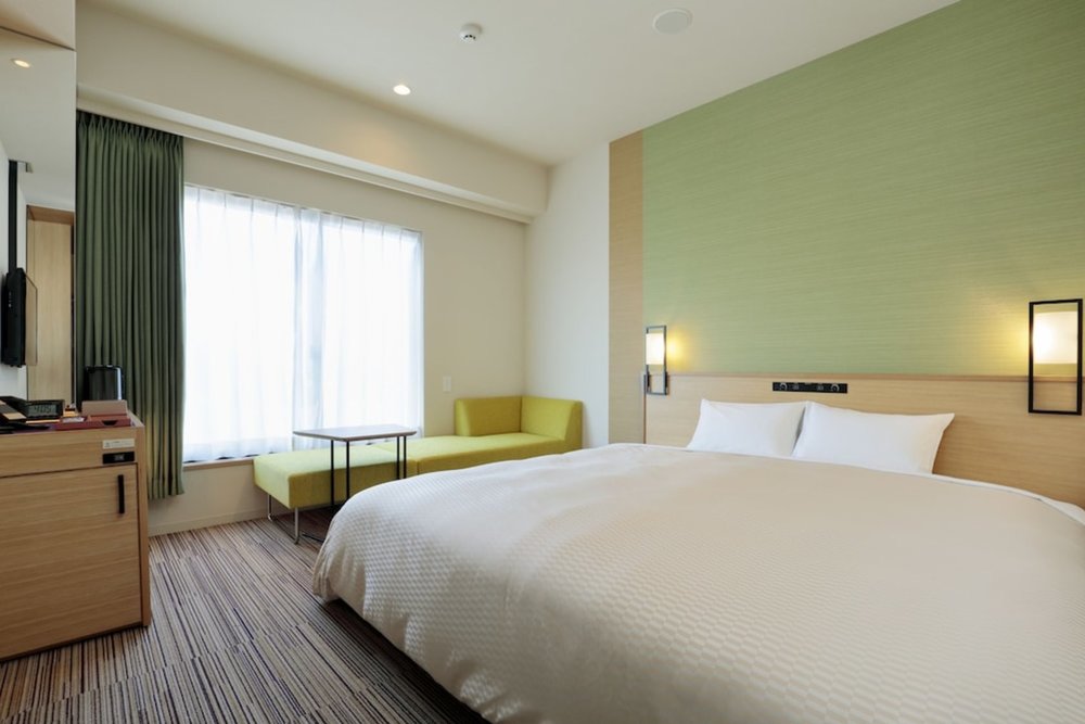 Modern rooms at CANDEO HOTELS Osaka Namba