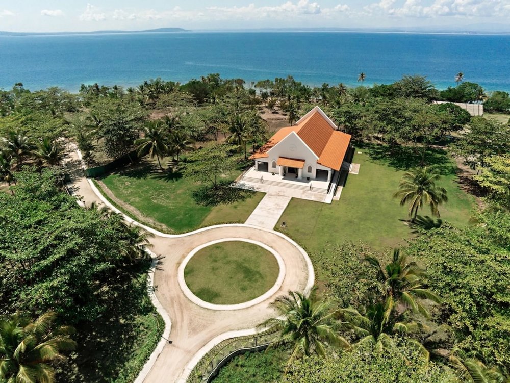 Dusit Thani Lubi Plantation Resort