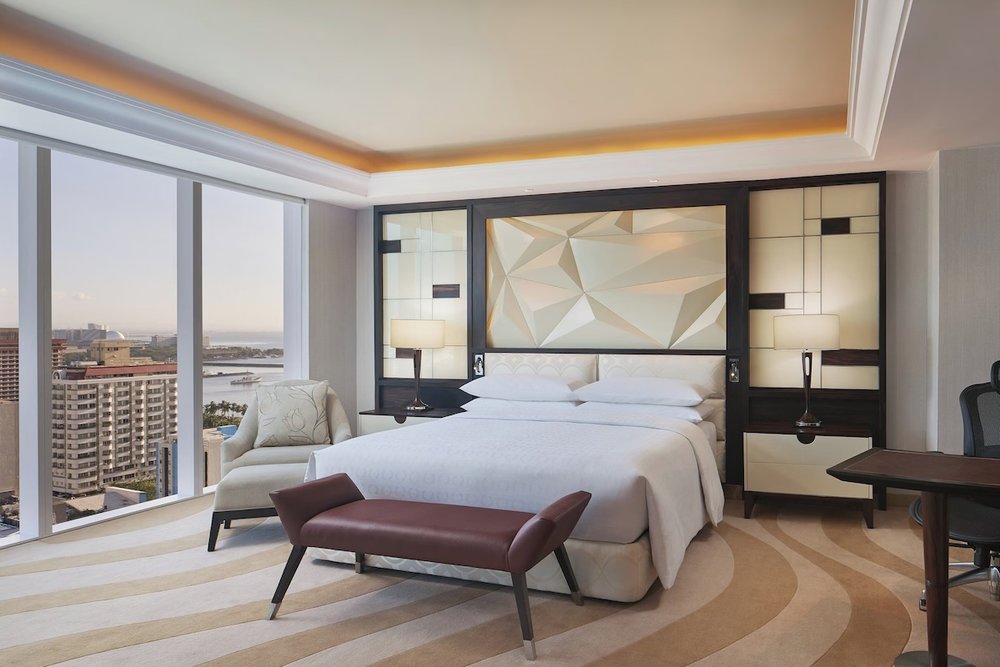 One Bedroom Presidential Suite at Sheraton Manila Bay