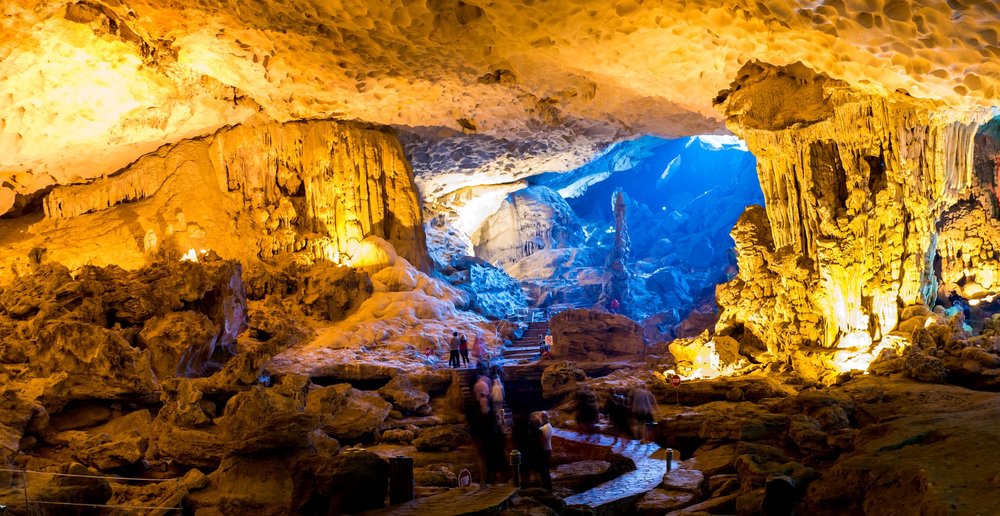 Sung Sot Cave 