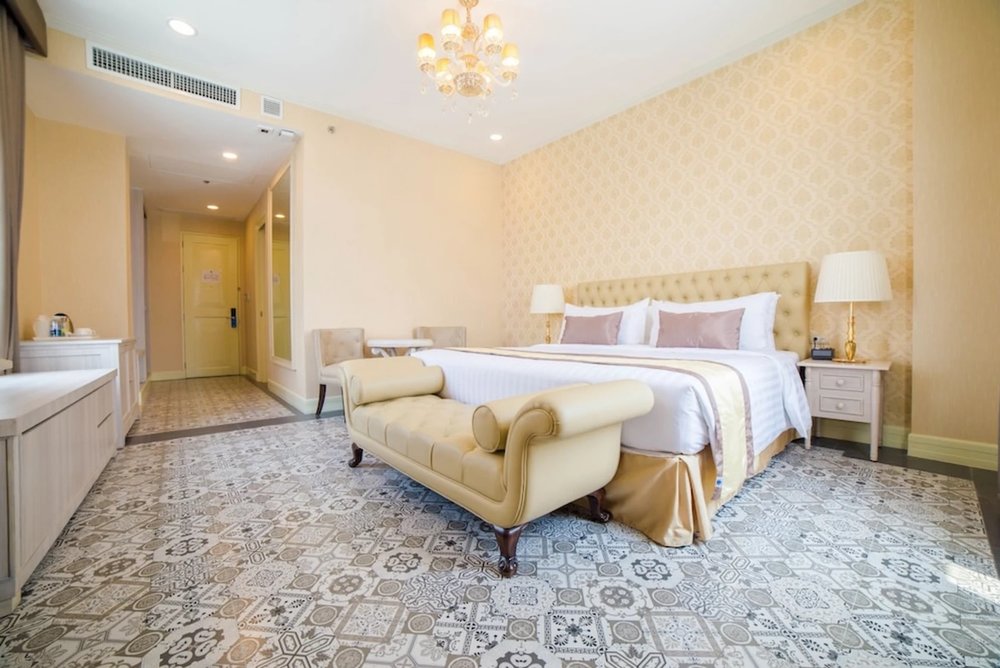 Rizal Park Hotel Junior Suite