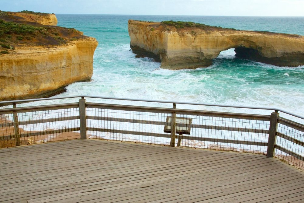 Tour Great Ocean Road & London Bridge: Ngắm Hoàng Hôn Nhuộm Vàng Bờ Biển Huyền Thoại
