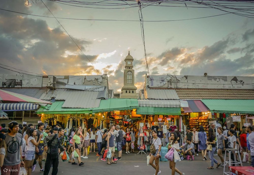 Giờ Mở Cửa Chợ Chatuchak Bangkok Tham Khảo