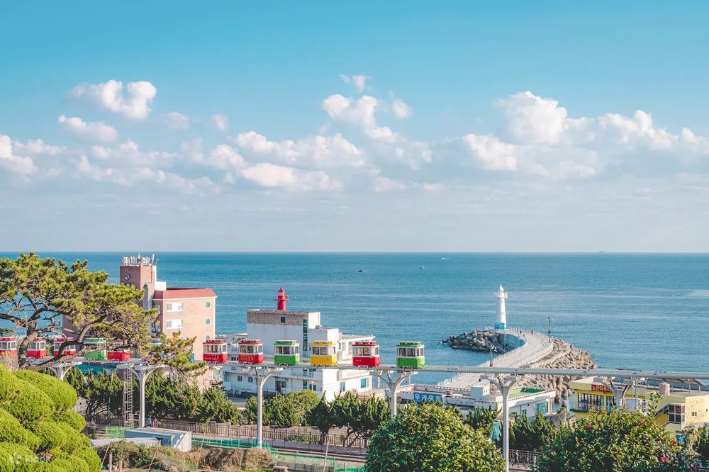 Sáng: Bãi Biển Haeundae Và Fight For My Way