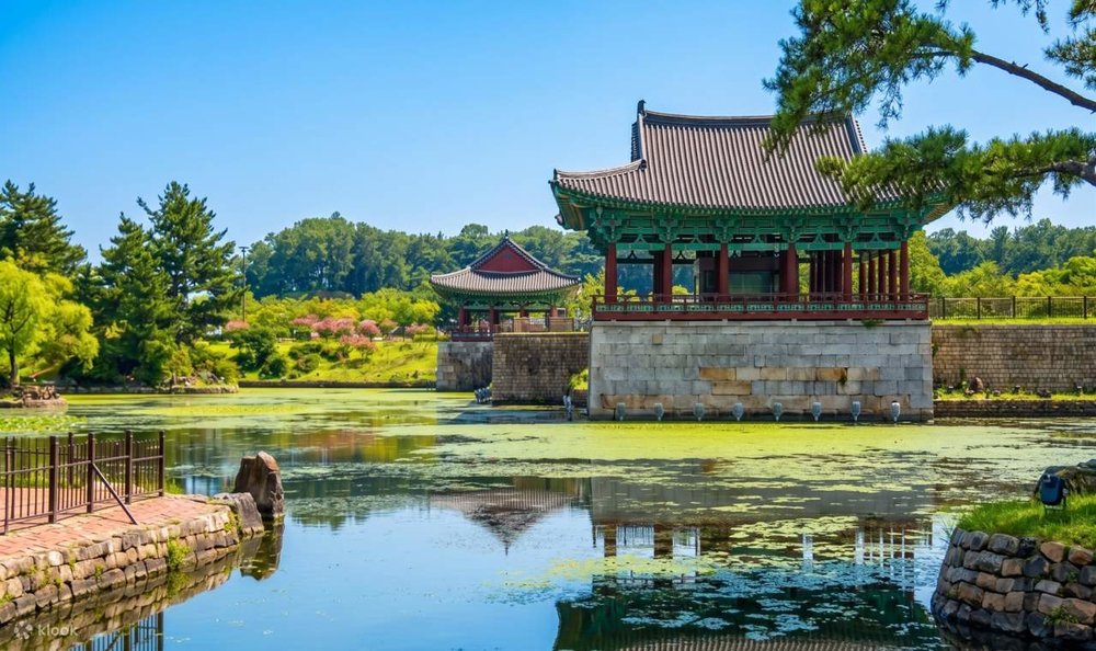Cung Điện Donggung Và Ao Wolji - Cảnh Đêm Ảo Diệu Nhất Cố Đô